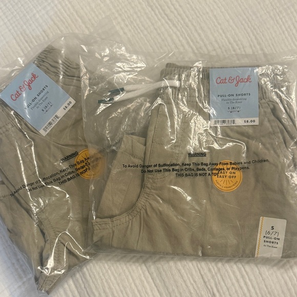 EIGHT PAIRS OF NWT Cat & Jack Kids Shorts - Assorted Colors - Size 6-7 - Picture 5 of 10